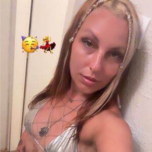 Meet your Posher, Katrina